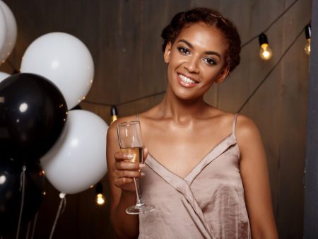 Gift for a 21st Birthday Girl: Memorable, Meaningful, and Creative Ideas